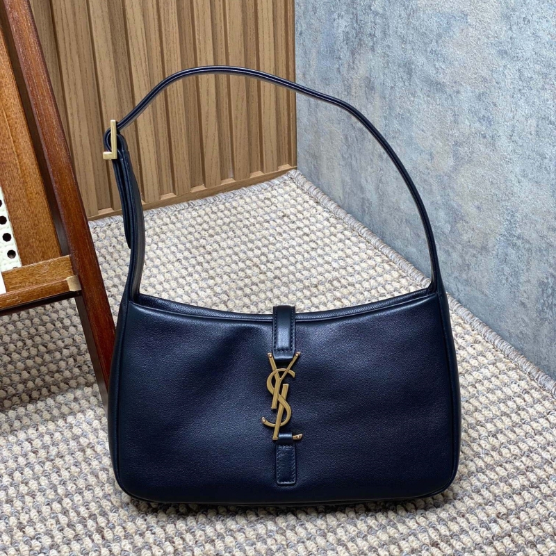 Y51 hobo bags